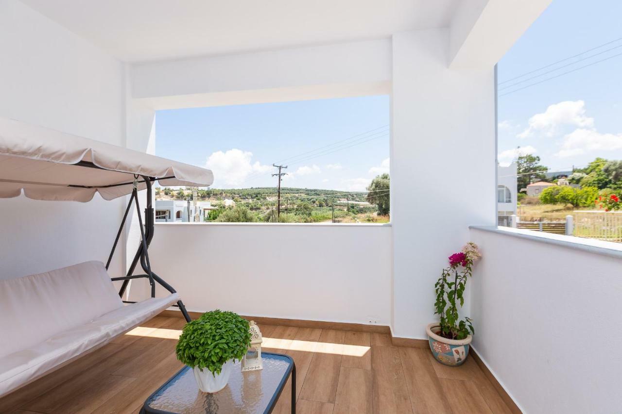 Nisos Villa, Pool & Heated Spawhirlpool, Walking To Beach, By Thinkvilla Sfáka Exterior foto